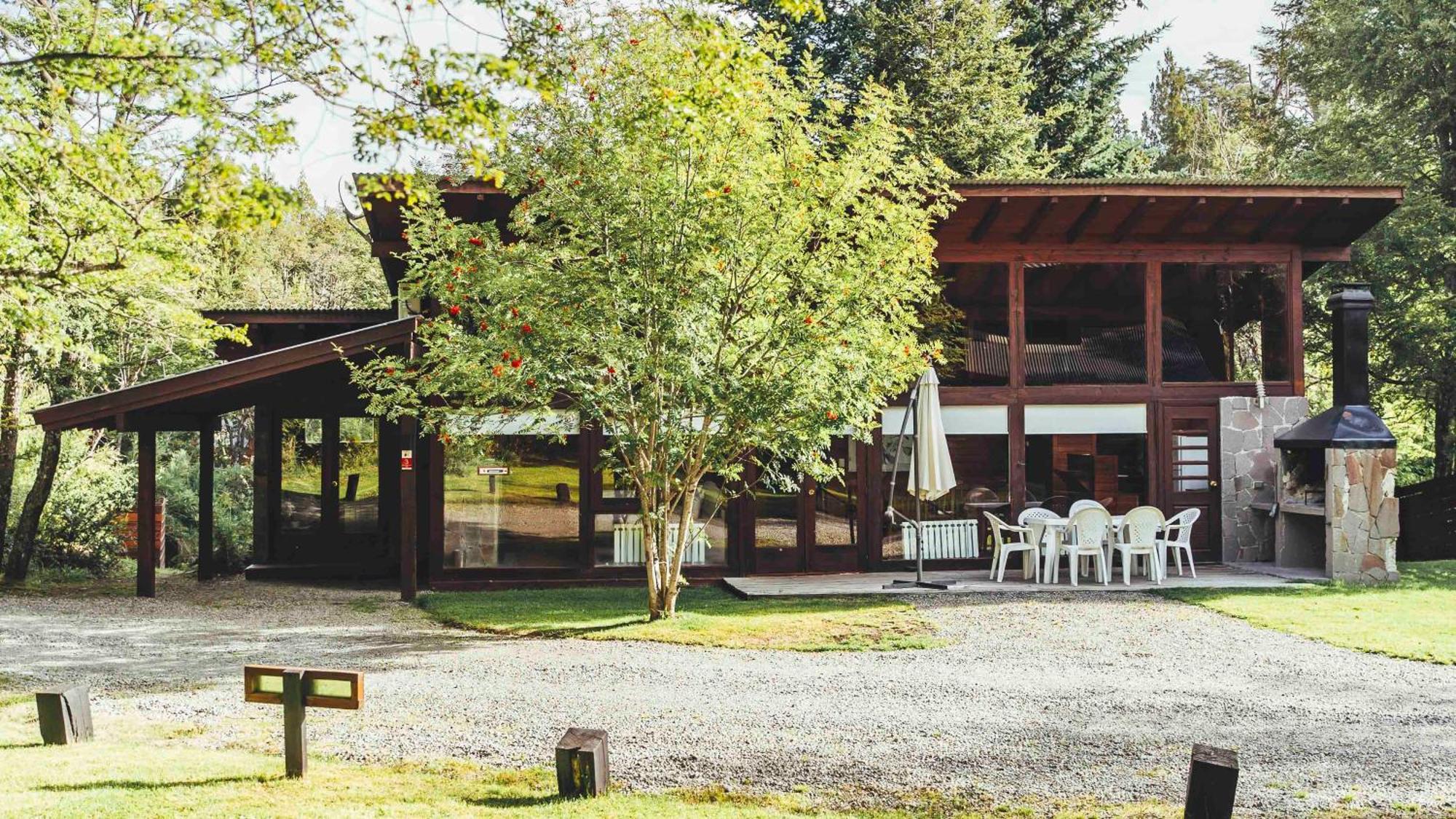 Arbolar, Casas De Montana- Piscina Climatizada Villa La Angostura Exterior foto