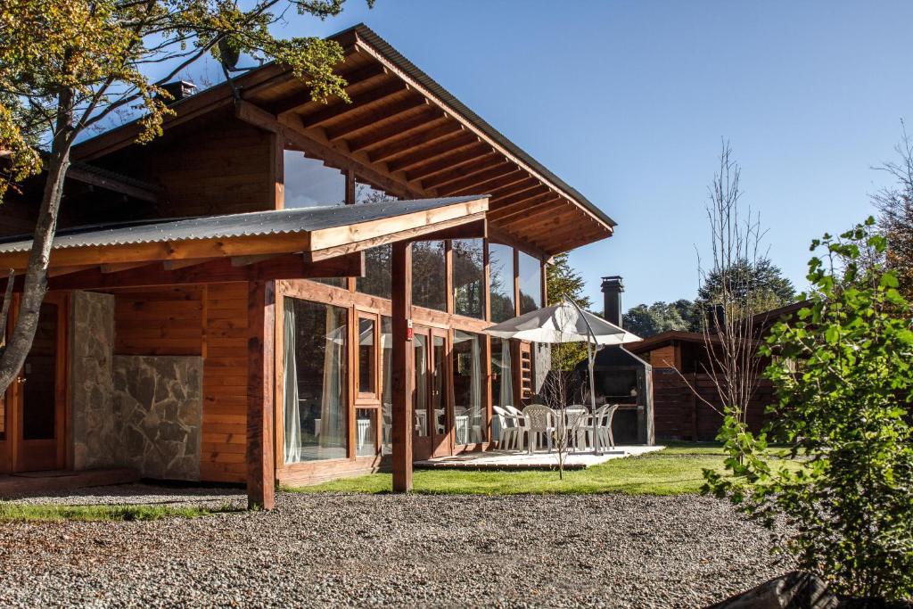 Arbolar, Casas De Montana- Piscina Climatizada Villa La Angostura Exterior foto